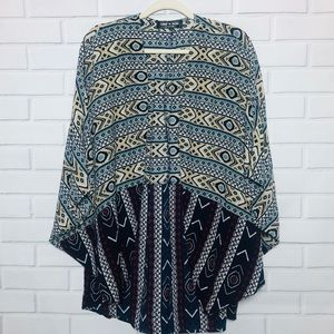 1-29B  LOVE AND KUZA BOHO FESTIVAL CARDIGAN || OS